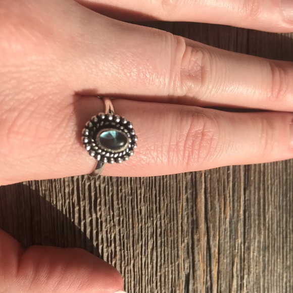 Sterling silver plated miniature focal blue topaz cocktail ring with beaded band - Picture 3 of 8
